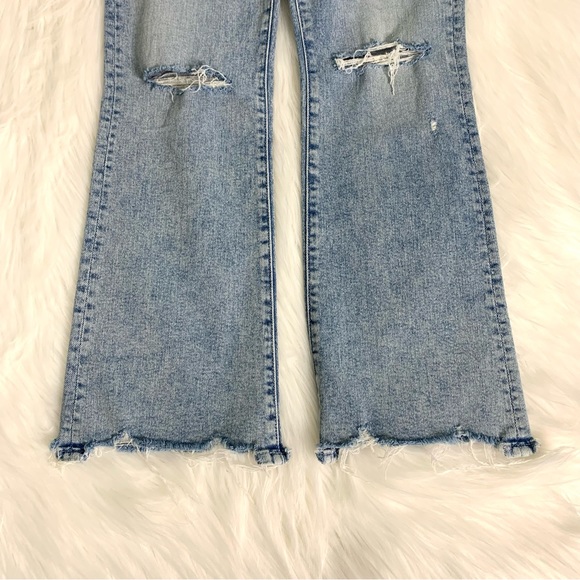 MOTHER Hustler Ankle Chew Jeans in DRINKING BY THE POOL SIZE 25 - Picture 8 of 12